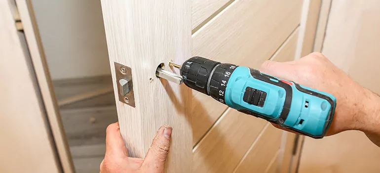Old Door Knob Repair in Richmond West, FL