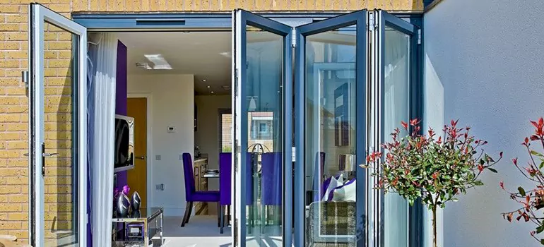 Bifold Door Repairs Near Me in Richmond West, FL