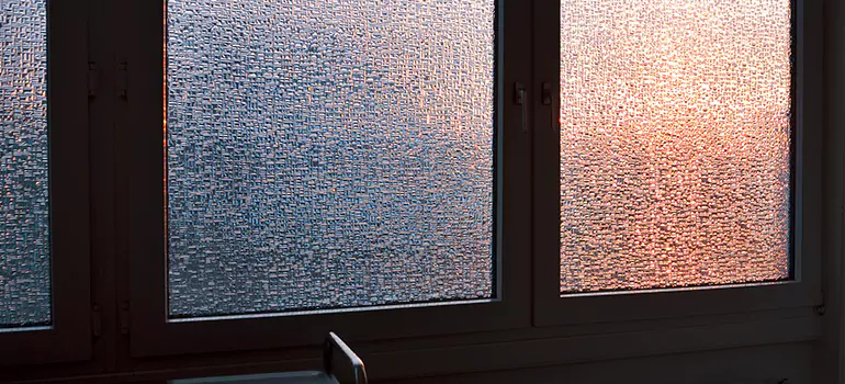 Frosted Glass Window Replacement in Richmond West, FL