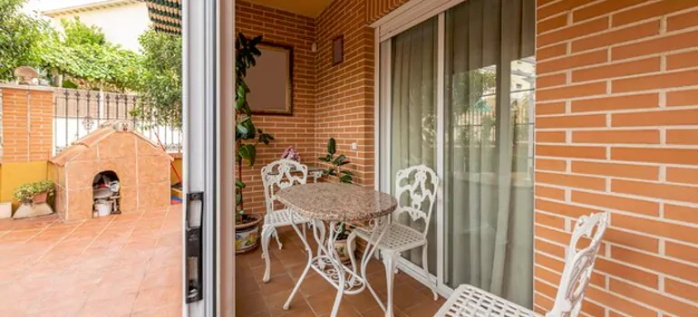 Adding Porch Enclosures To Your Home in Richmond West, FL