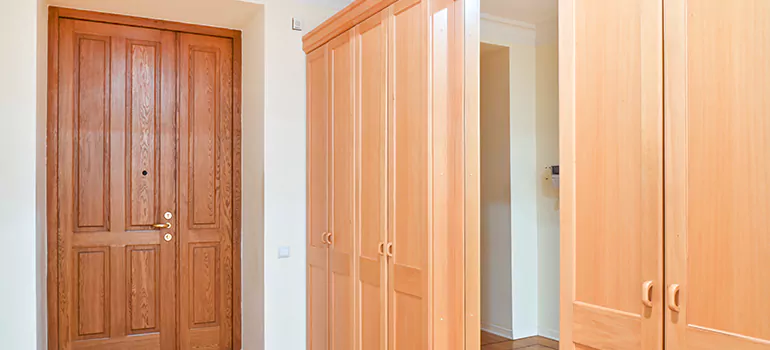 Glass Closet Door Repair in Richmond West, FL
