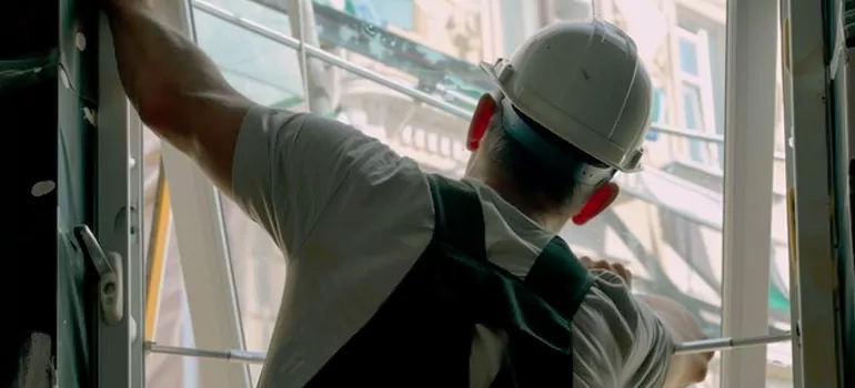 Install Exterior Storm Windows in Richmond West, FL